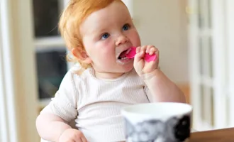 辅食喂养和幼儿营养